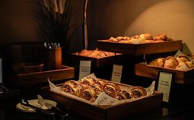 Hilton York Hotel 4*